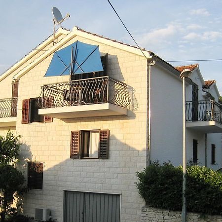 Apartments Raic Супетар Екстериор снимка