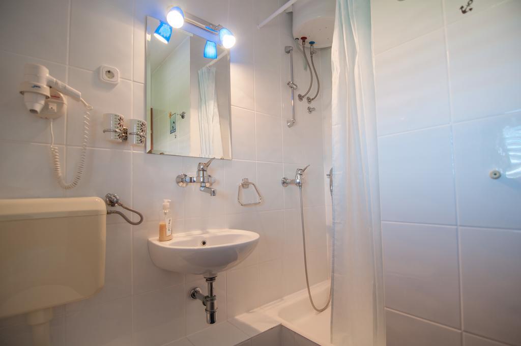 Apartments Raic Супетар Екстериор снимка