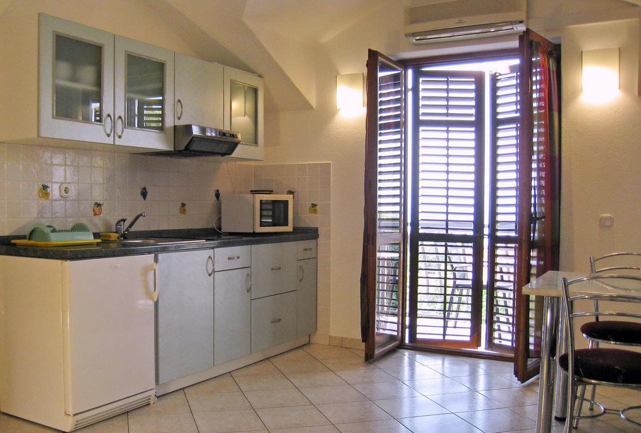 Apartments Raic Супетар Екстериор снимка
